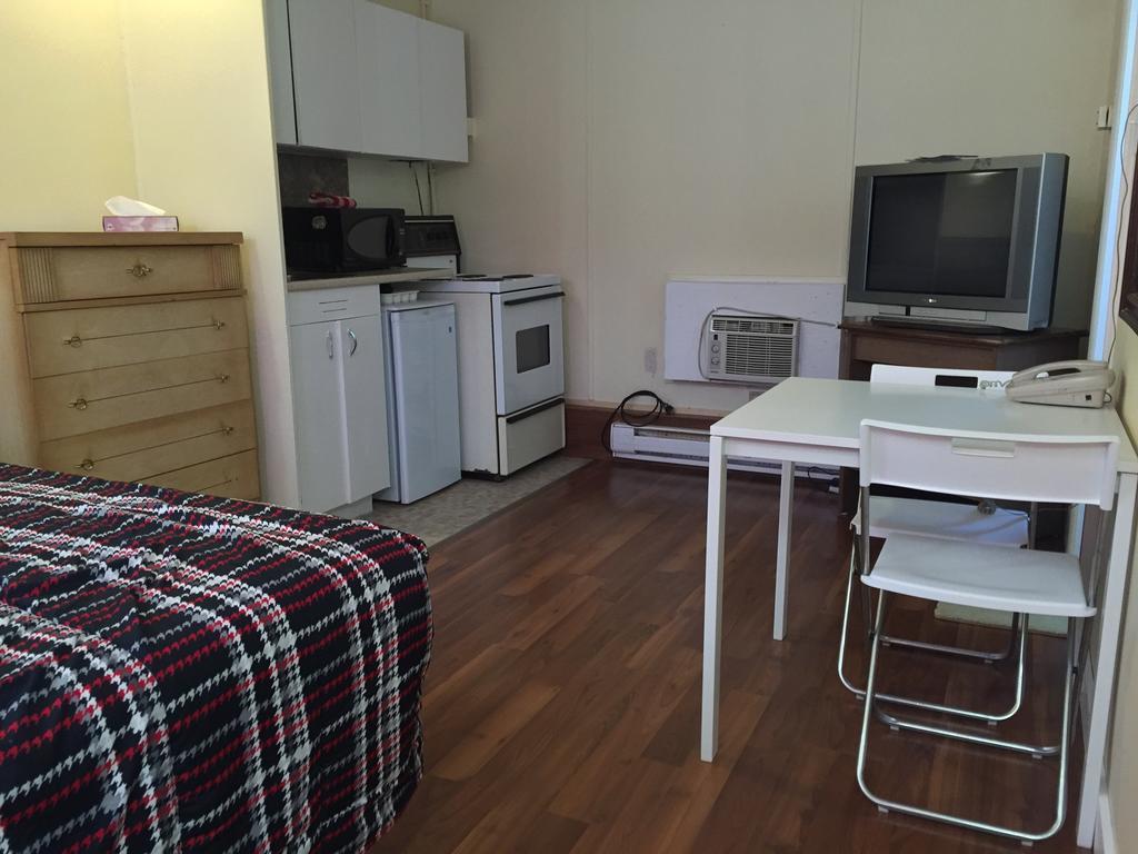 The Capri Motel Γουίνιπεγκ Εξωτερικό φωτογραφία