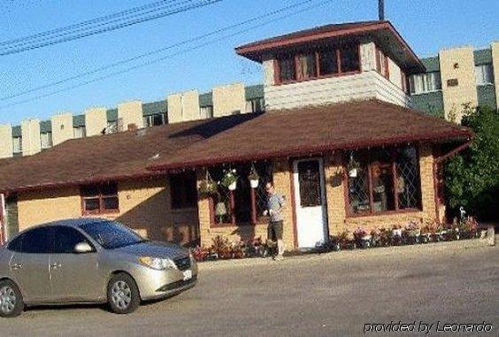 The Capri Motel Γουίνιπεγκ Εξωτερικό φωτογραφία