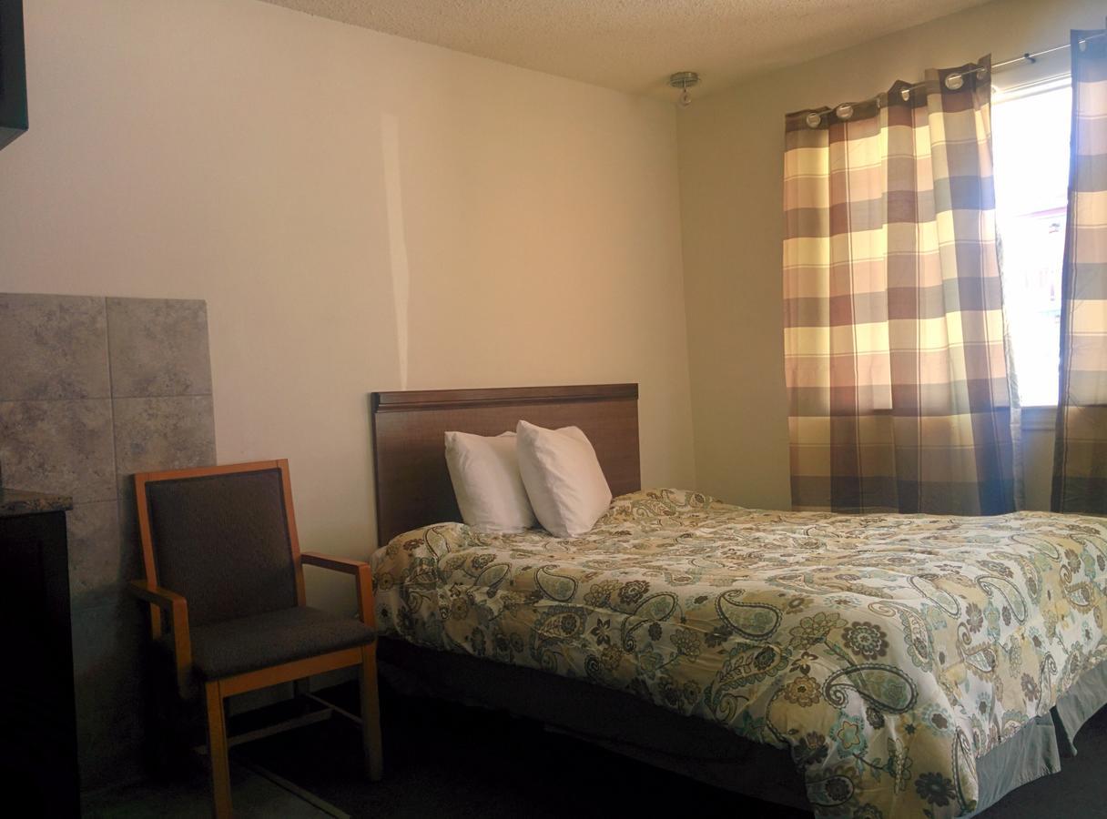 The Capri Motel Γουίνιπεγκ Εξωτερικό φωτογραφία