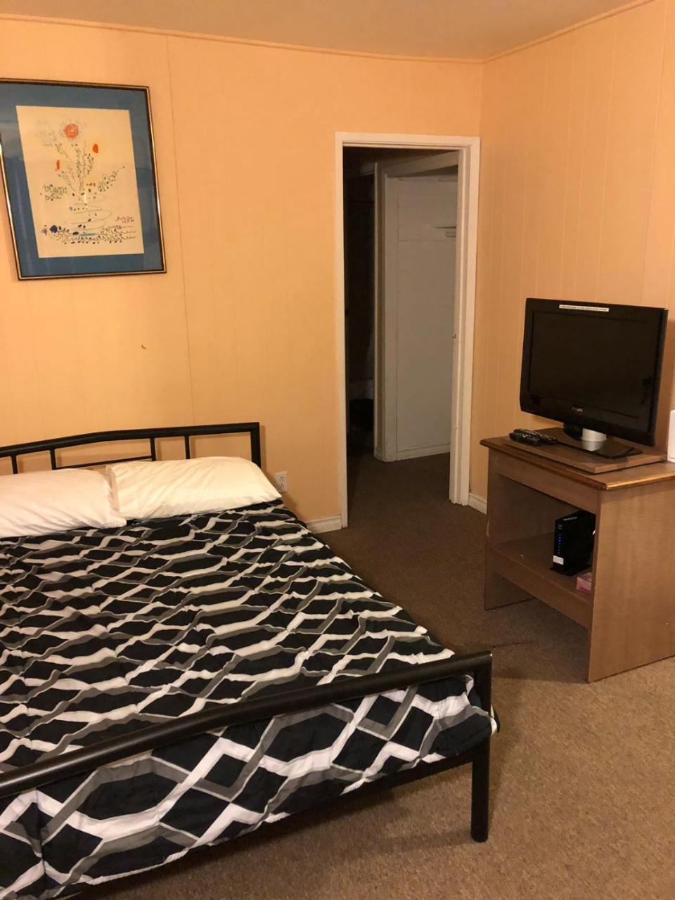 The Capri Motel Γουίνιπεγκ Εξωτερικό φωτογραφία